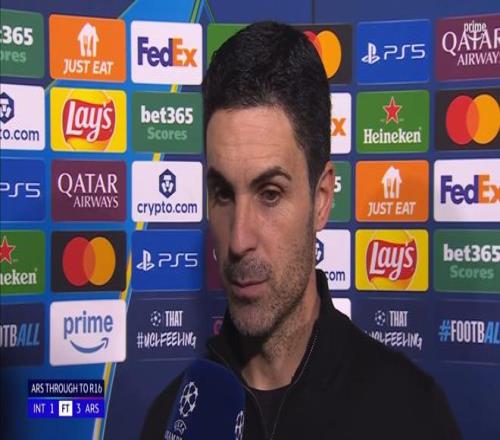 巨星荣膺历,史性冠军时,帽子却成焦,超凡国际电子厅下载,超凡国际电子厅娱乐,超凡国际电子厅官网,超凡国际电子厅a超凡国际